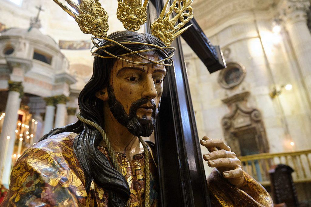 20210914 restauracion jesus nazareno web 351 1024x683 1 El Cabildo Catedral de Cádiz presenta la restauración de la escultura de Jesús Nazareno