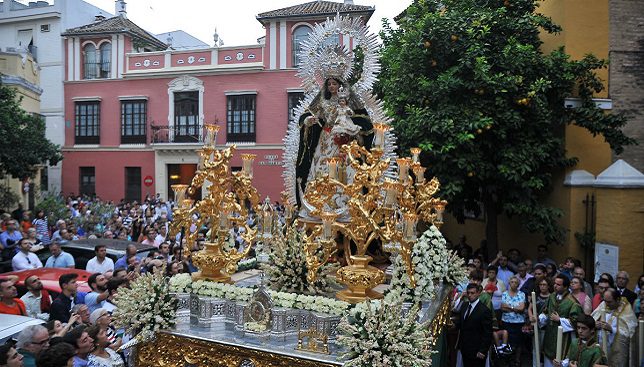 Recorrido de la Procesión Esperanza Divina Enfermera en Sevilla esta tarde