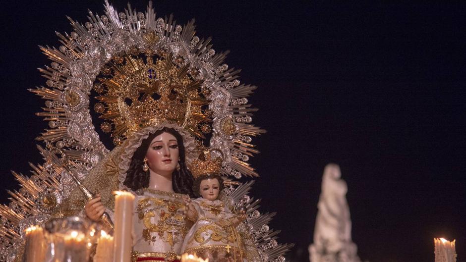 La Virgen de las Nieves de Sevilla anuncia la procesión para Octubre