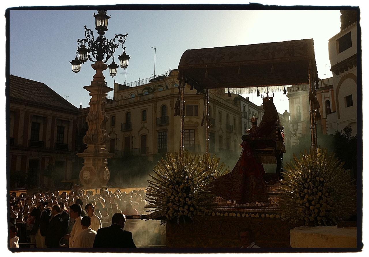 ¿Posible Procesión Extraordinaria de la Virgen de los Reyes en Sevilla?