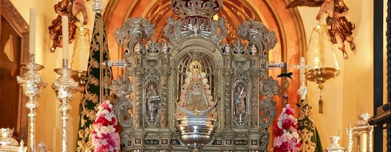 Recorrido del  Rosario Vespertino con el Simpecado Bendito de Ntra. Sra. del Rocío de la Macarena