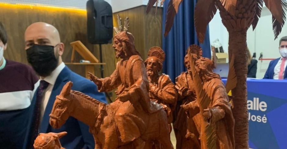 Inaugurada la exposición «XL Años de Luz Triunfante» en Chiclana