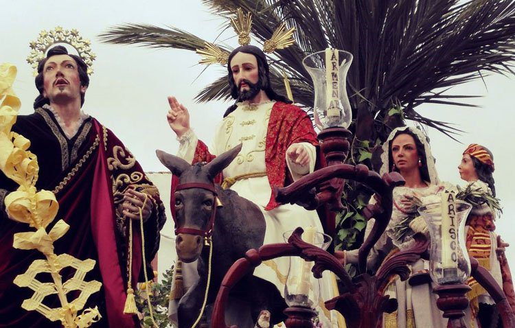 El Arzobispado de Sevilla autoriza la procesión extraordinaria de la Borriquita de Trajano por el 25º aniversario de su llegada