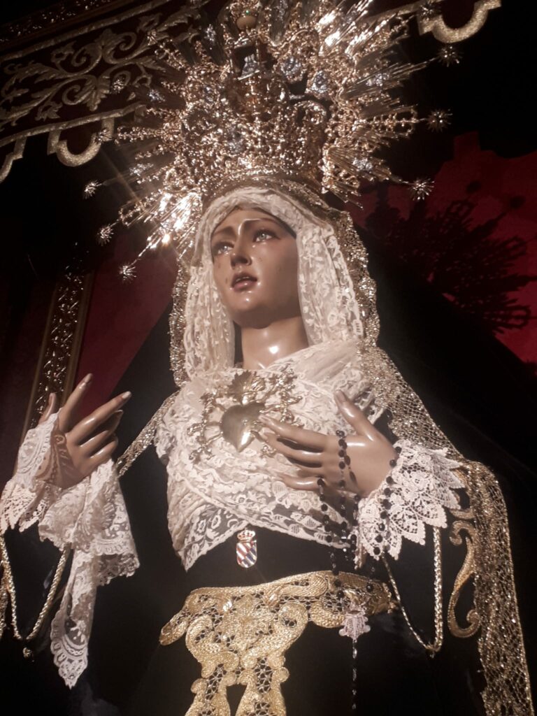 La Hermandad de San Pablo sufrió el robo de varios enseres pertenecientes a Ntra. Sra. del Rosario Doloroso