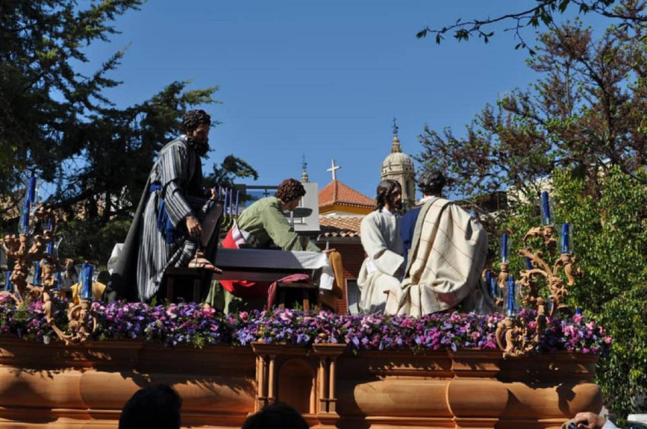 La Cofradía del Divino Maestro de Jaén incorpora a su imagen mariana