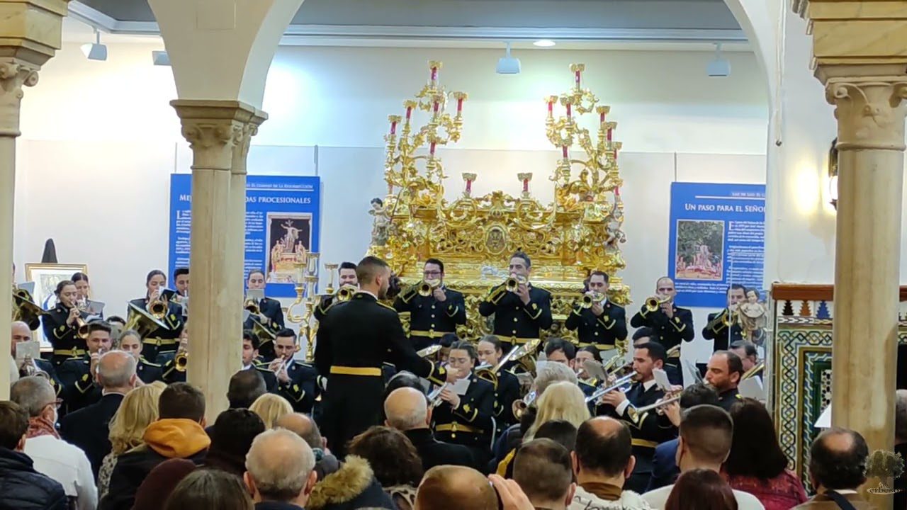 Vídeo de la agresión a un músico de la AM Virgen de los Reyes durante la procesión de Jesús Resucitado