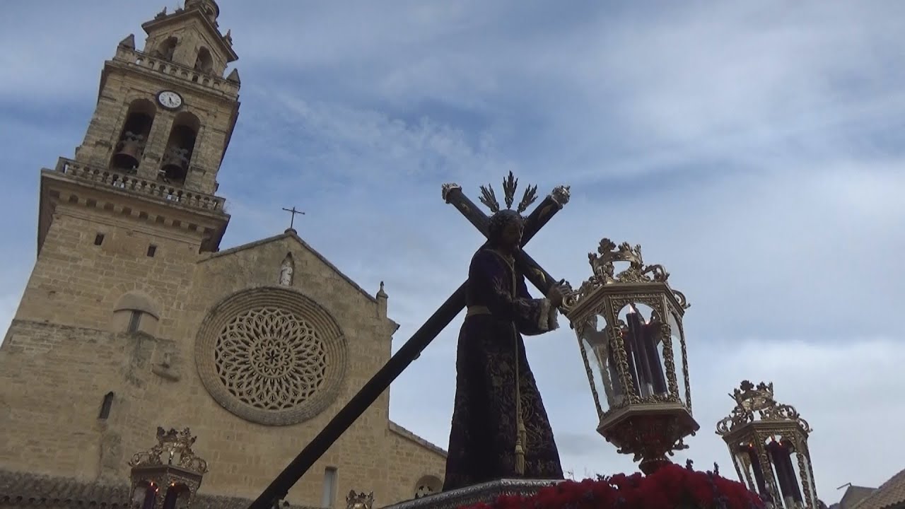 Vídeos de los Traslados y Via Crucis Cofradías Córdoba 2022 presidido por Jesús del Calvario