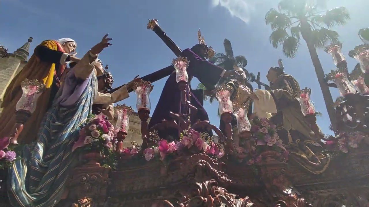 Vídeo del Regreso de la Hermandad de La Candelaria el Domingo de Resurrección 2022 en Jerez de la Frontera