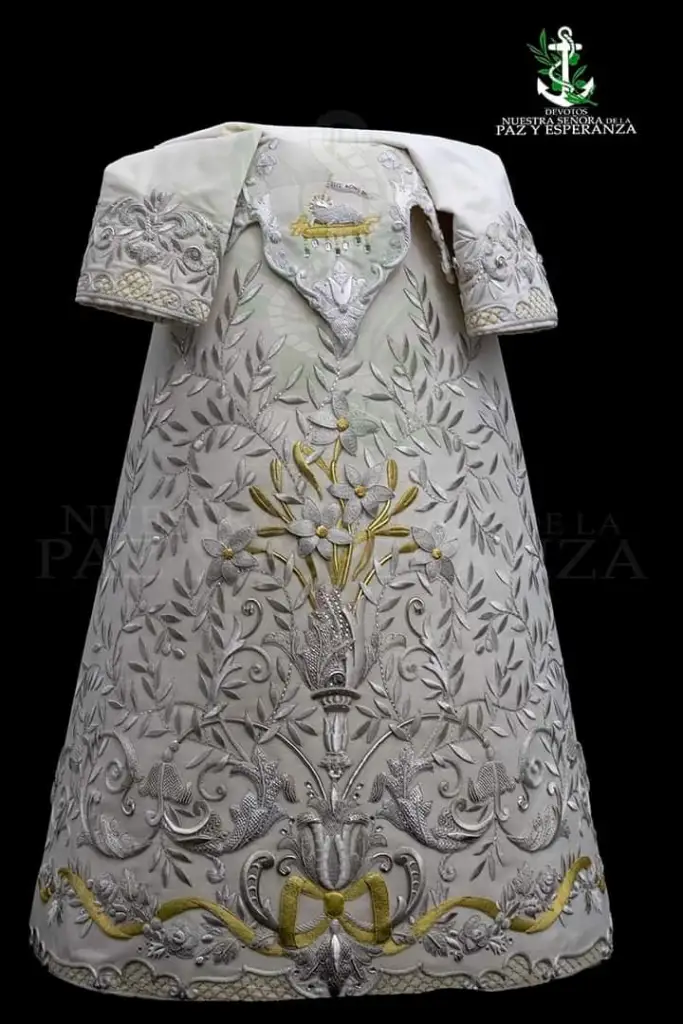 «Saya de la Coronación» de la Paz y Esperanza de Córdoba