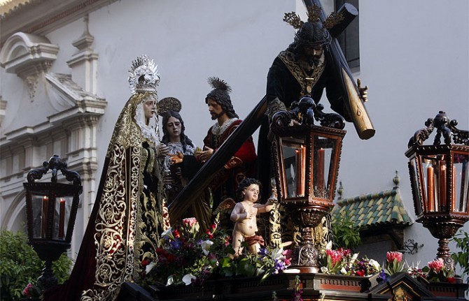 Anuncia el Cartelista del Vía Crucis oficial del Consejo de Hermandades de Huelva 2023