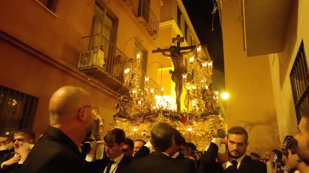 Vídeos de la Procesión Extraordinaria del Cristo de la Agonía de Málaga