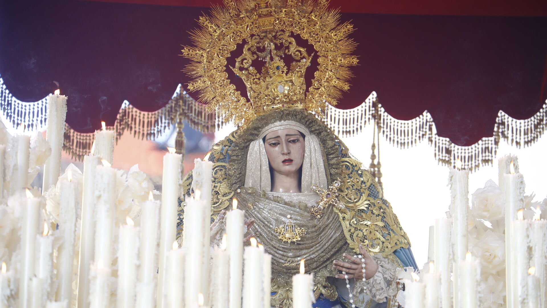 El Santo Ángel presenta este viernes el manto bordado de la Virgen de la Salud de Córdoba
