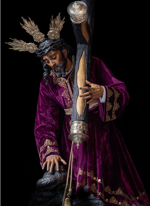 Nueva túnica del Cristo de las Tres Caídas de Triana