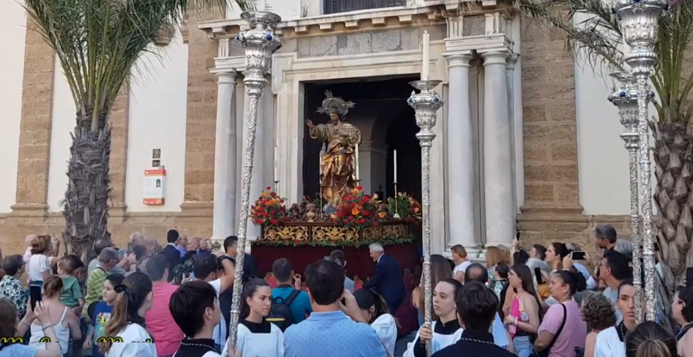 Vídeo de la Procesión del Sagrado Corazón de Jesús de Cádiz 2023