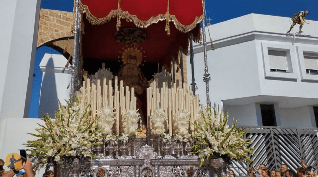 Vídeo de la Salida de María Santísima del Buen Fin y su transcurrir por Constructora Naval en la Procesión Magna de San Fernando