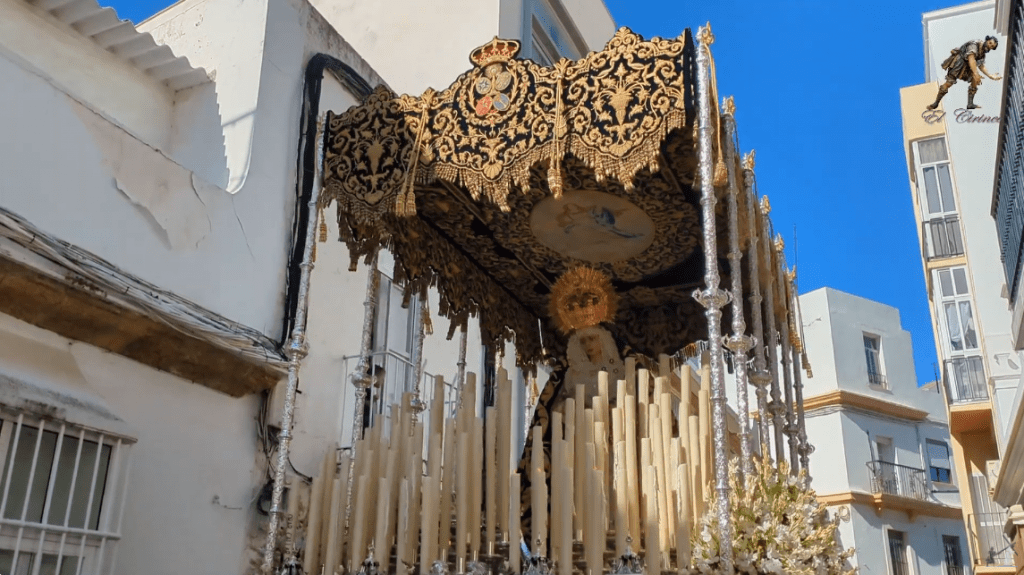 Vídeo de María Santísima de la Piedad de la cofradía de la Misericordia, en la Procesión Magna de San Fernando 2023
