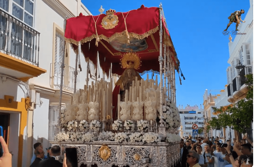Vídeo de María Santísima de las Angustias de la cofradía de las Tres Caídas en la Procesión Magna San Fernando 2023