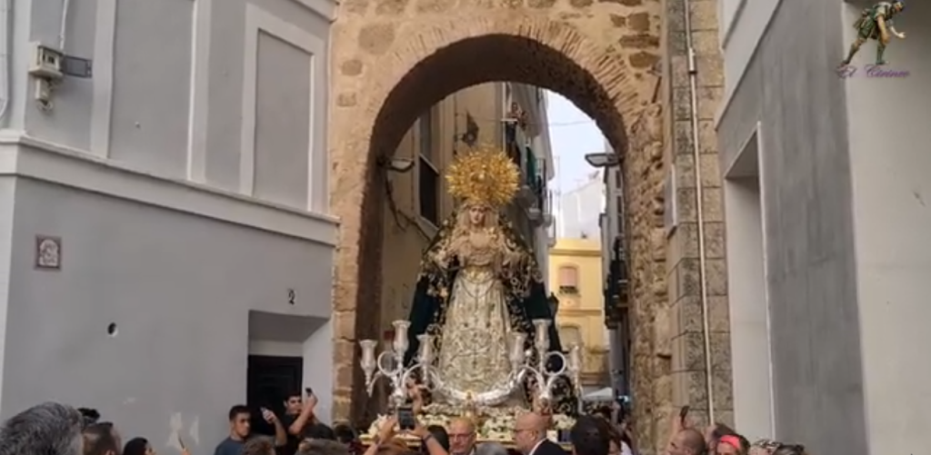 Vídeo de la Peregrinación de María Santísima de la Esperanza a Santa Catalina de Cádiz 2025